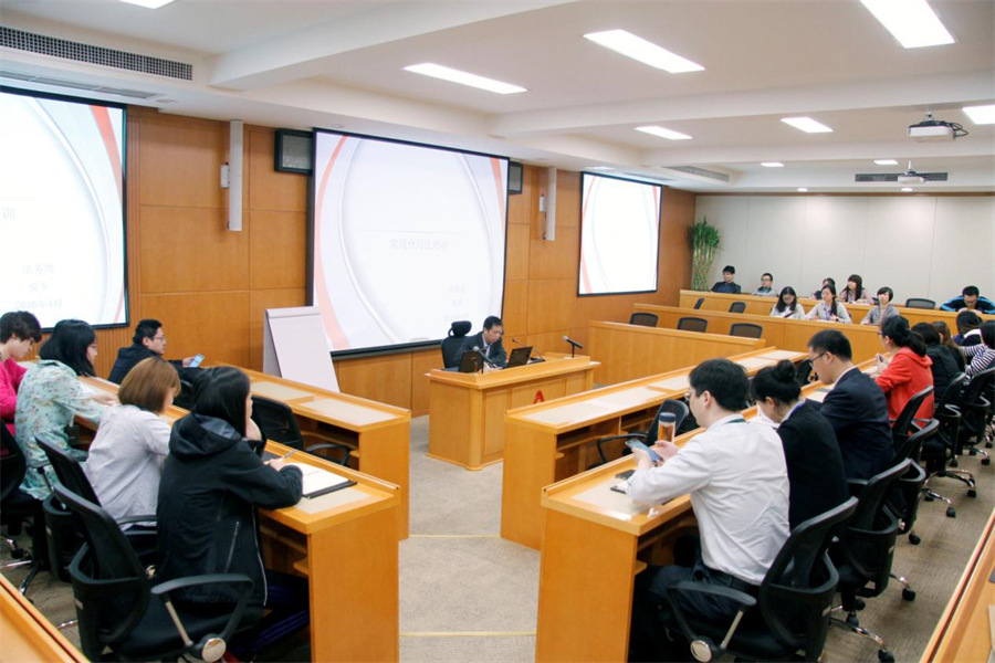 公司举办合同法培训活动