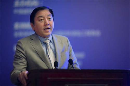 中国装饰董事长李杰峰出席第四届中国建筑装饰行业 绿色发展大会暨助力雄安新区建设交流会并致辞
