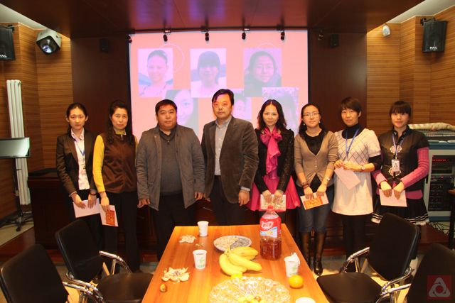 感恩中装 金秋集体生日会纪实